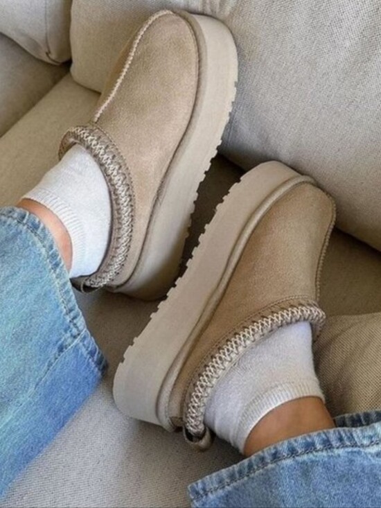 UGG Shoes - UGG Women's Tazz Platform Slippers Size 8